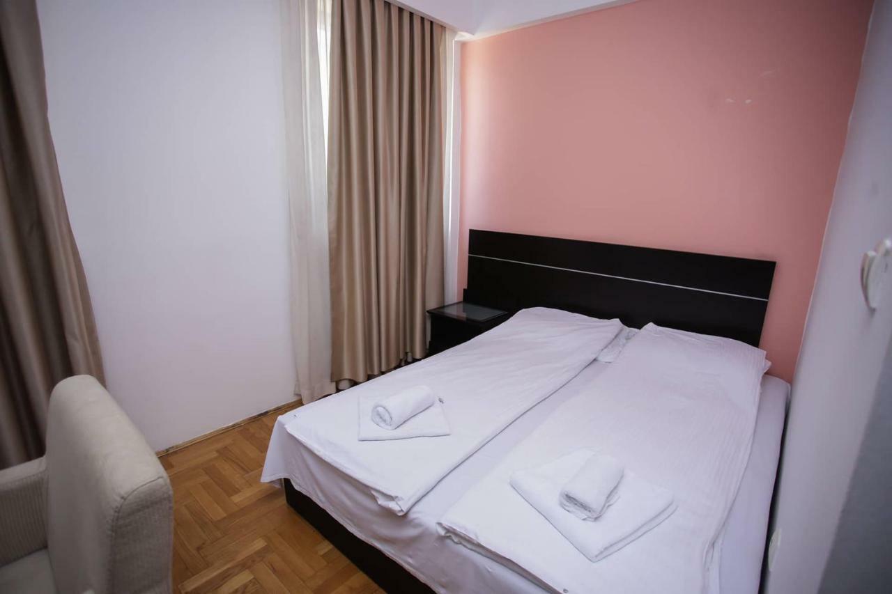 Hotel Beograd - Yu Lukavica Exteriér fotografie